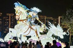 古鎮的老街到江樓的梅影——新春的成都 